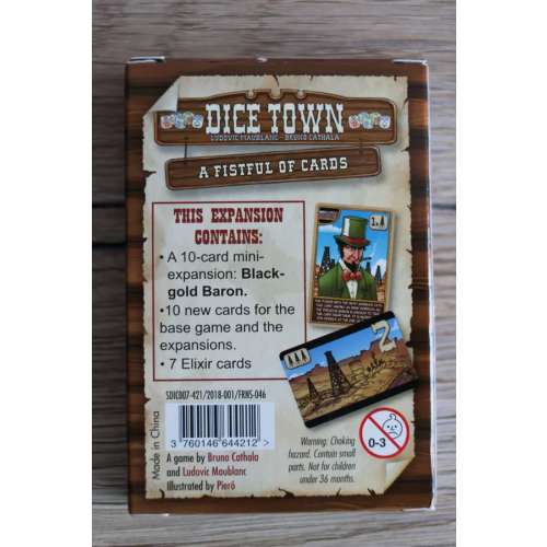 Dice Town: A Fistful of Cards - разширение за настолна игра