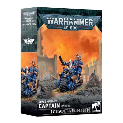 Warhammer 40,000: Space Marines - Captain on Bike