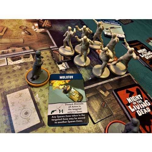 Night of the Living Dead: A Zombicide Game - настолна игра