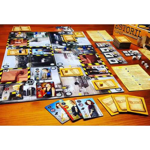City of Spies: Estoril 1942 - настолна игра
