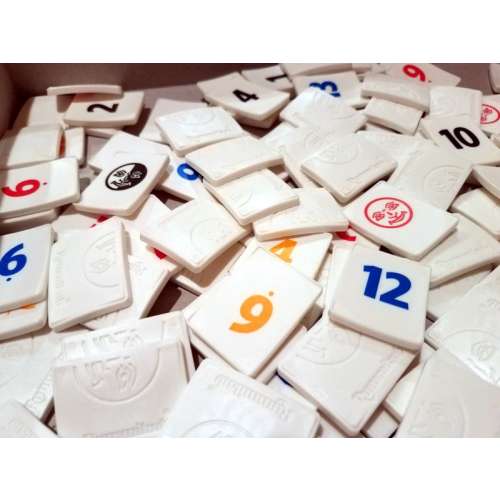 Руммикуб Пълен обрат (Rummikub Twist) - настолна игра